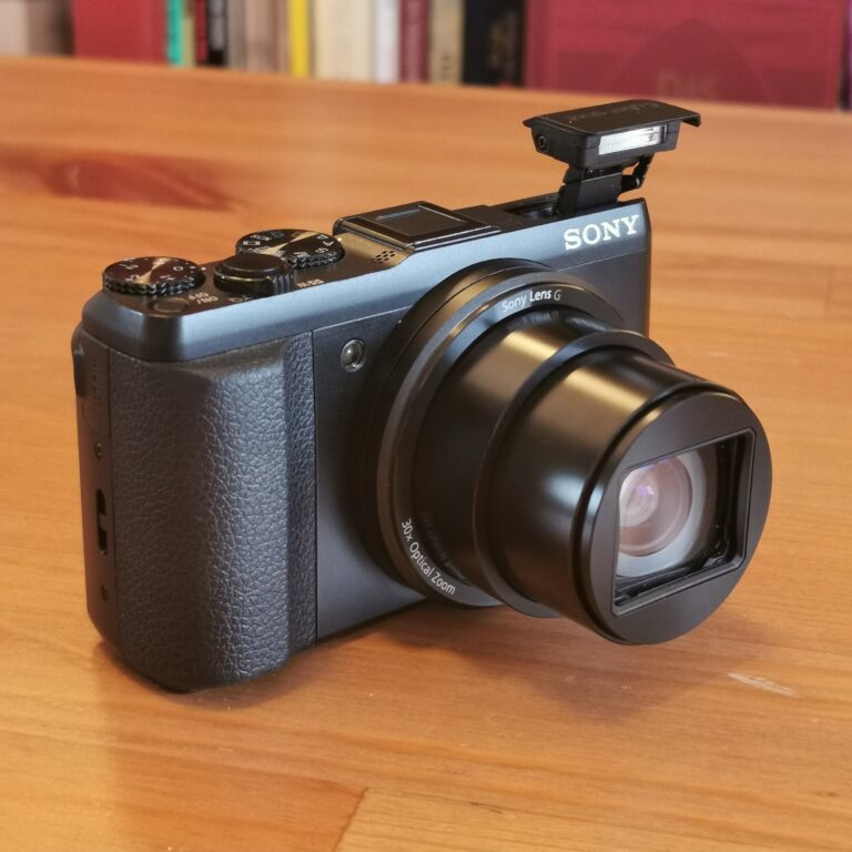 Kamera: Sony HX50