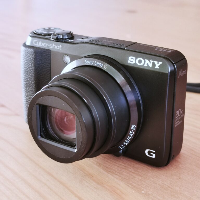 Kamera: Sony HX20V