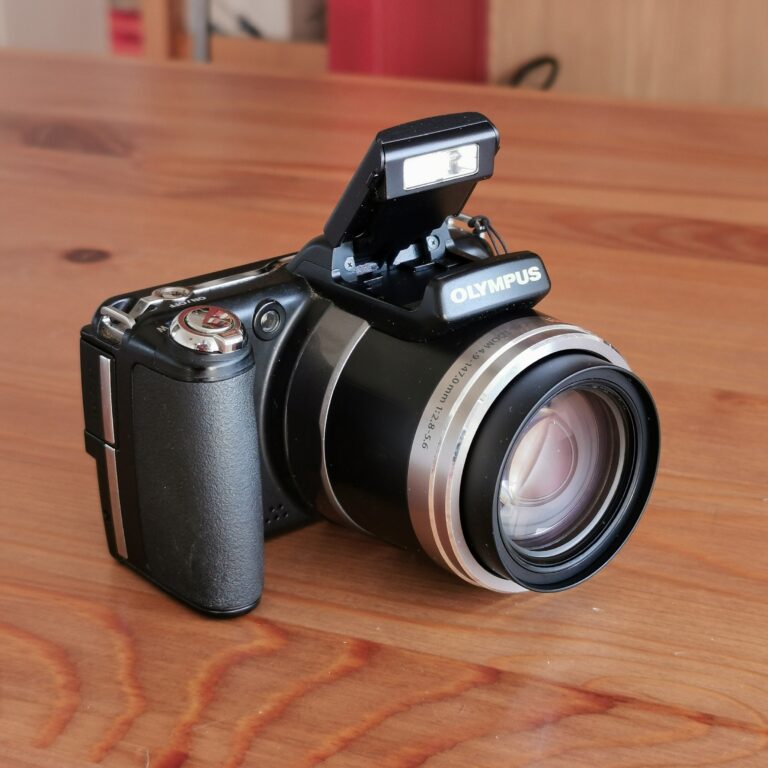 Kamera: Olympus SP-800UZ