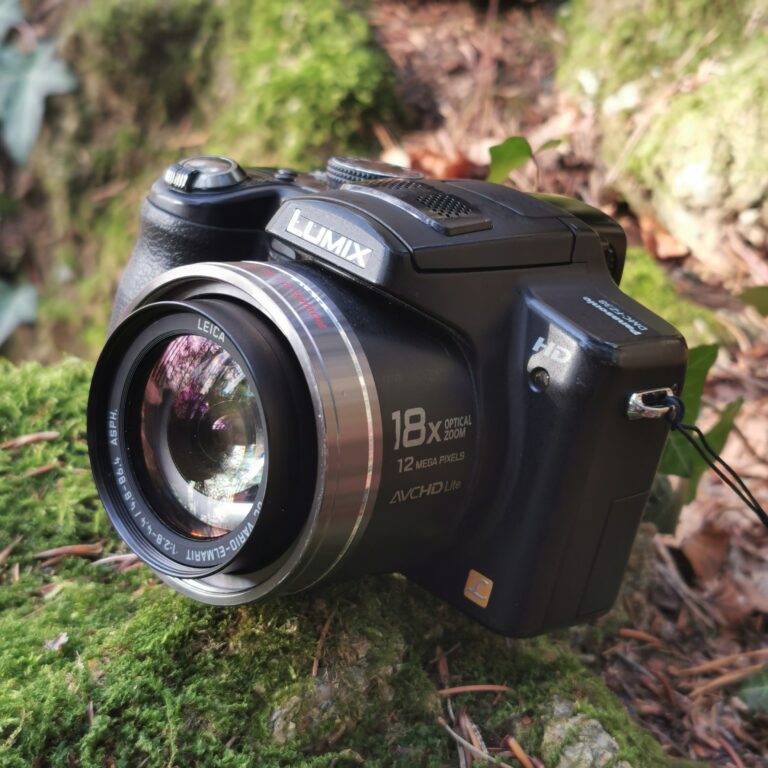 Kamera: Panasonic FZ38